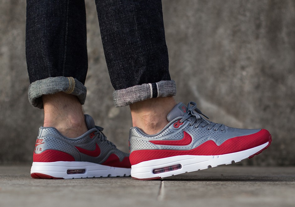 Air Max 1 Ultra Moire Gym Red Met Dark Grey 3