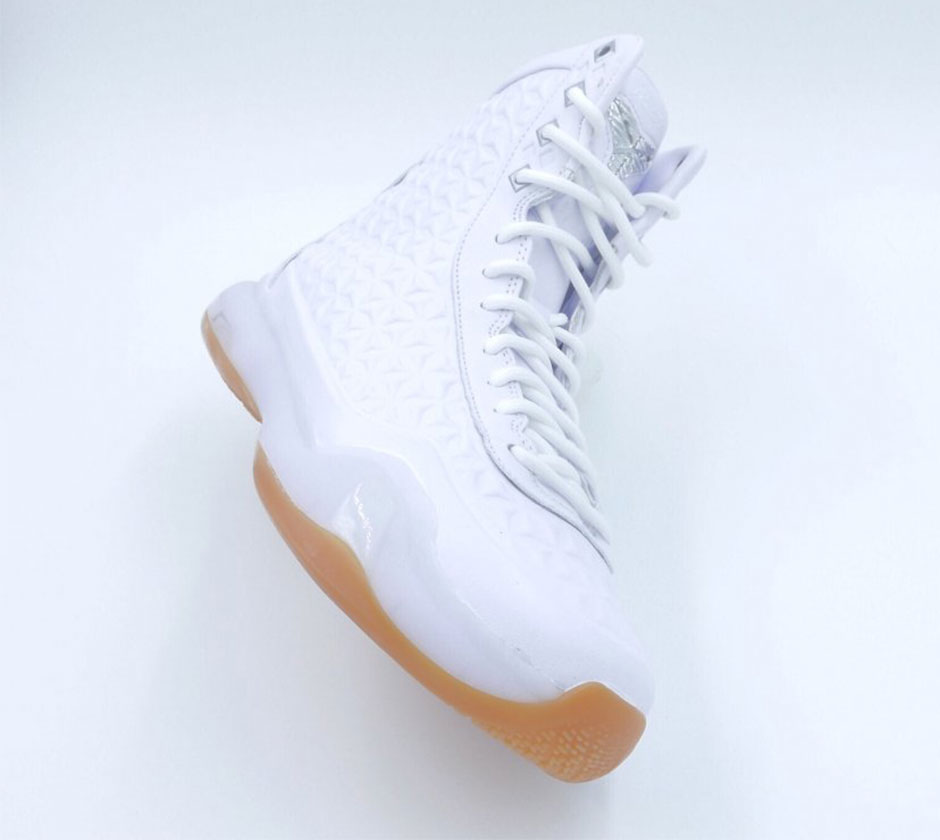 Kobe 10 High Ext White Gum 3