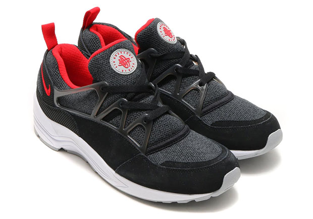 Nike Air Huarache Light Black University Red Wolf Grey 2