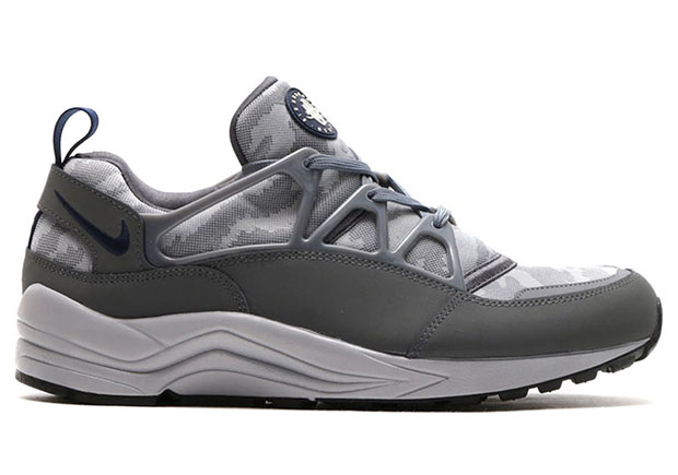 Nike Air Huarache Light Fb Dark Grey Camo 2