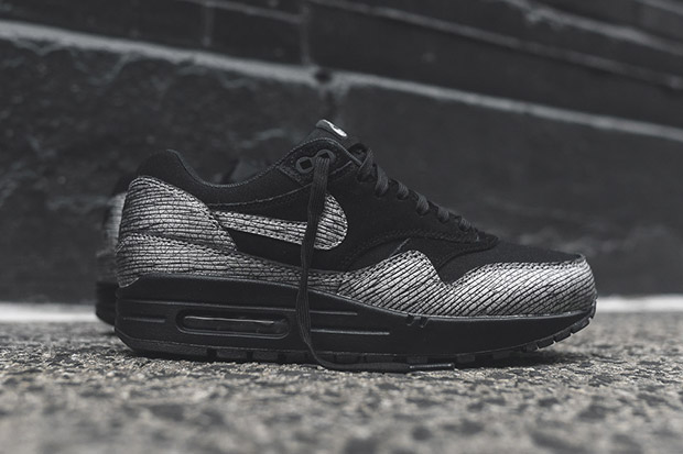 Nike Air Max 1 Metallic Hematite 02