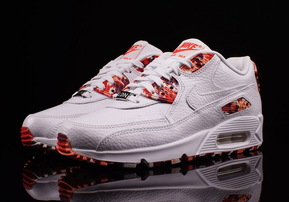 Nike Air Max 90 City London Eton 2