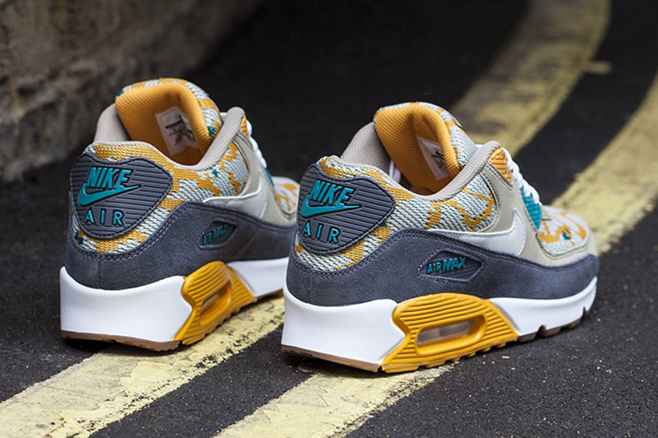 Nike Air Max 90 Pa Gold Light Bone 03