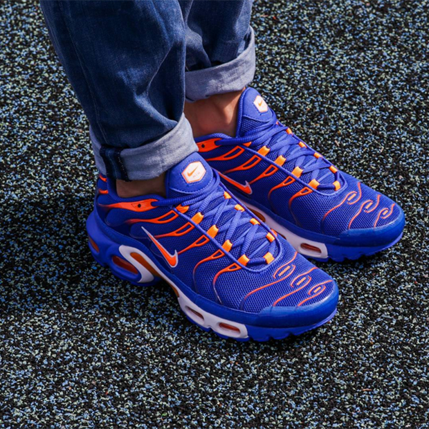 Nike Air Max Plus Blue Orange Knicks 2