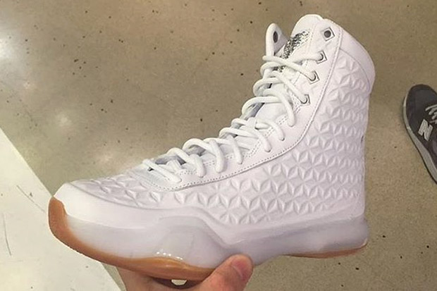 Nike Kobe 10 Ext High White Gum 2