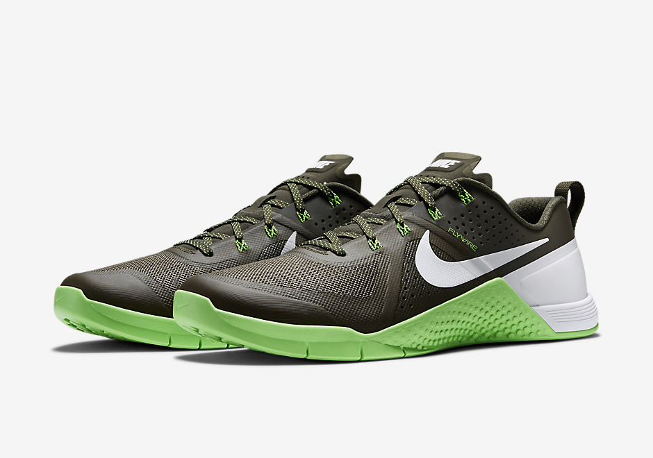 Nike Metcon Olive 1