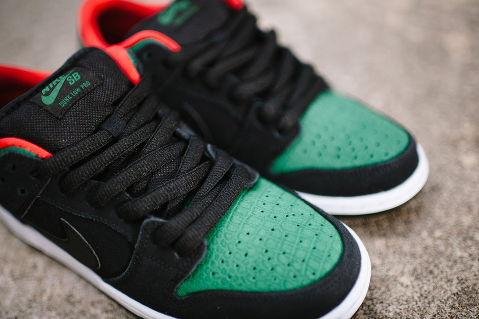 Nike Sb Dunk Low Croc Skin Black Green Red 3