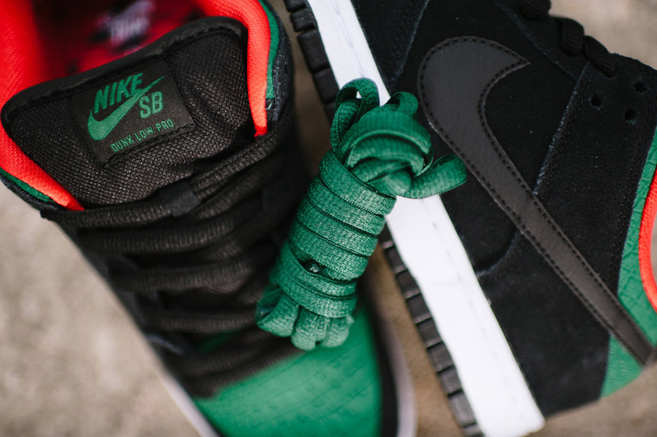 Nike Sb Dunk Low Croc Skin Black Green Red 4