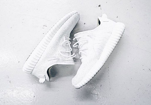 Yeezy Boost White Custom Red Star Cobbler 1