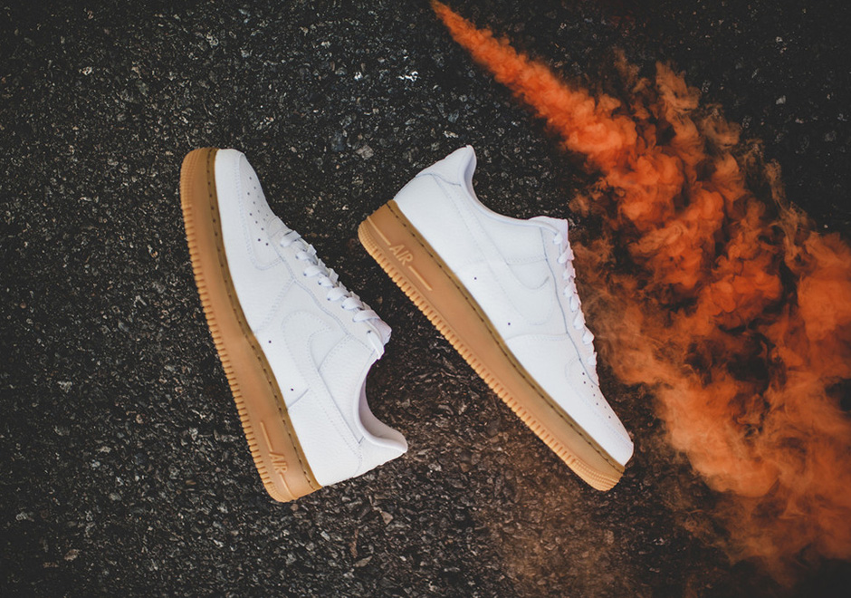 Nike Air Force 1 White Gum 2