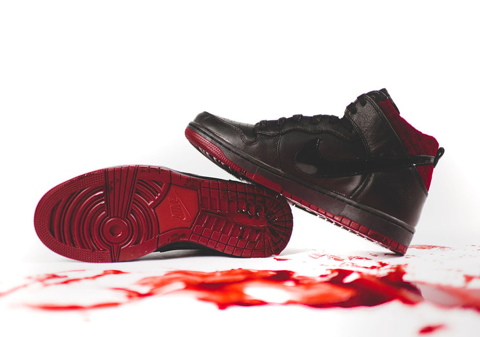 Nike Dunk Coffin Halloween 7