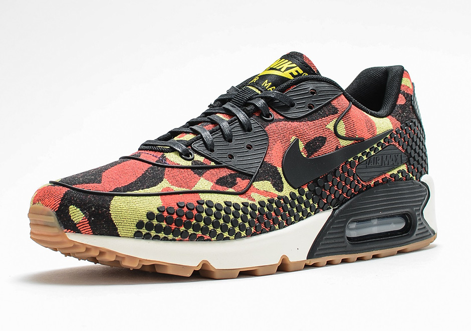 Nike's New Camo and Dot Motif is Now on the Air Max 90