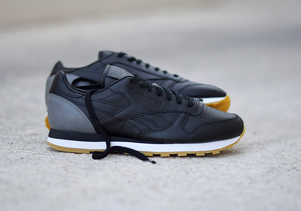 Born Raised Reebok Classic Leather White Black Navy 3