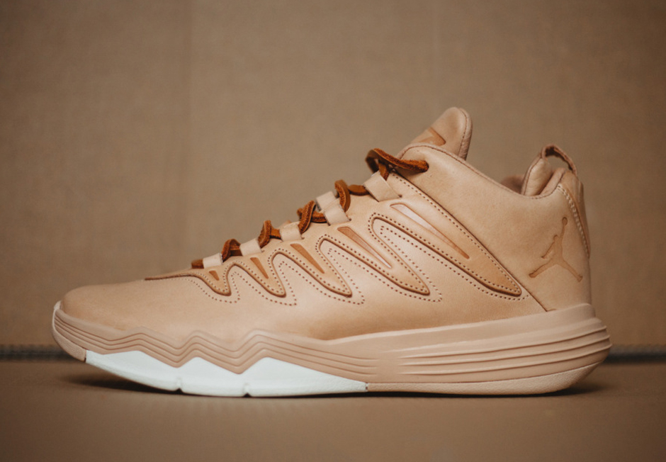 Detailed Look Jordan Cp3 9 Vachetta Tan 01