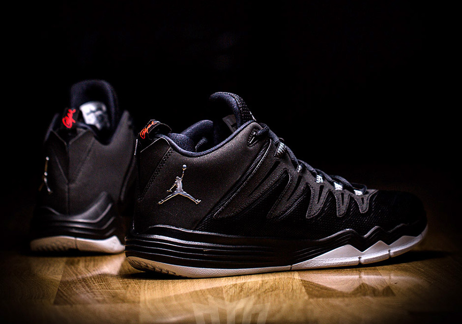 Jordan Cp3 9 Black White Silver Red 2