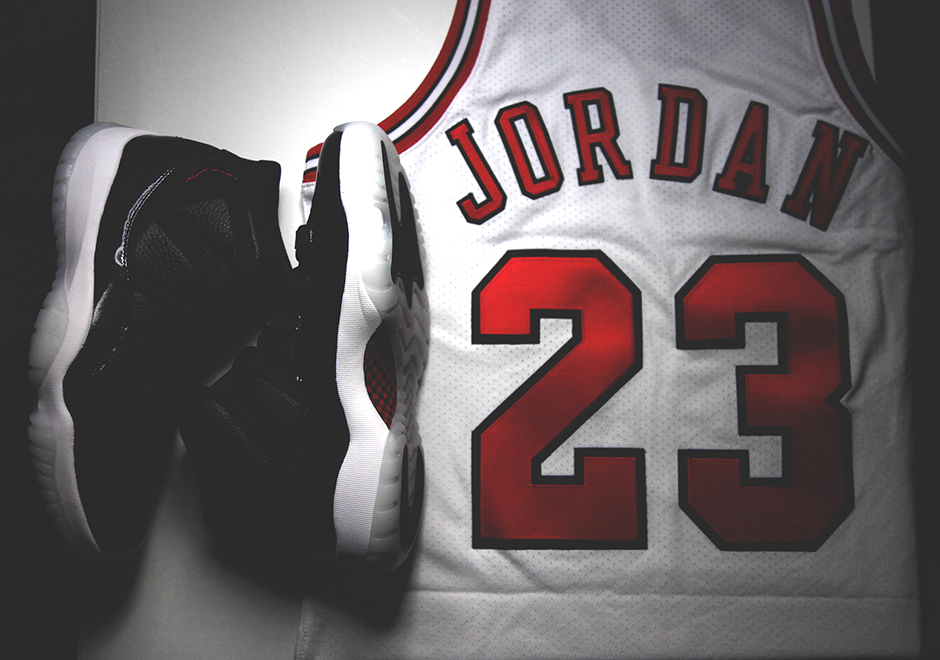 Mitchell Ness Jordan 72 10 Jersey 2