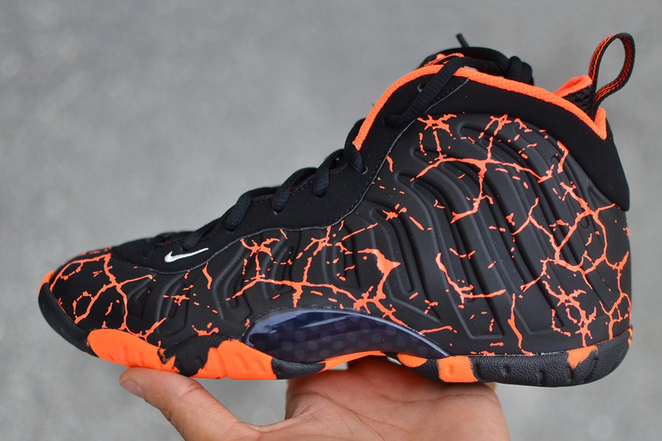 Nike Air Foamposite One Gs Magma Releasing 02