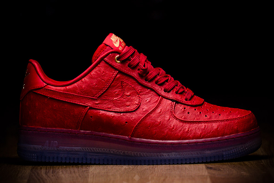 Nike Air Force 1 Low Red Ostrich 02