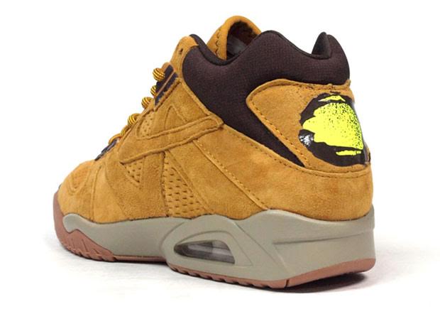 nike-air-tech-challenge-ii-wheat-releasing-01