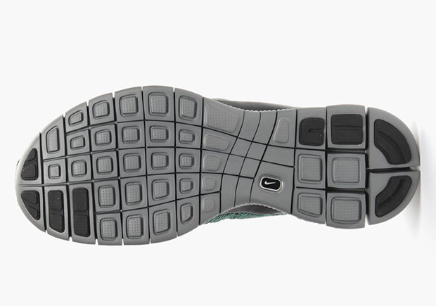 Nike Free Nsw Flyknit Rough Green 06
