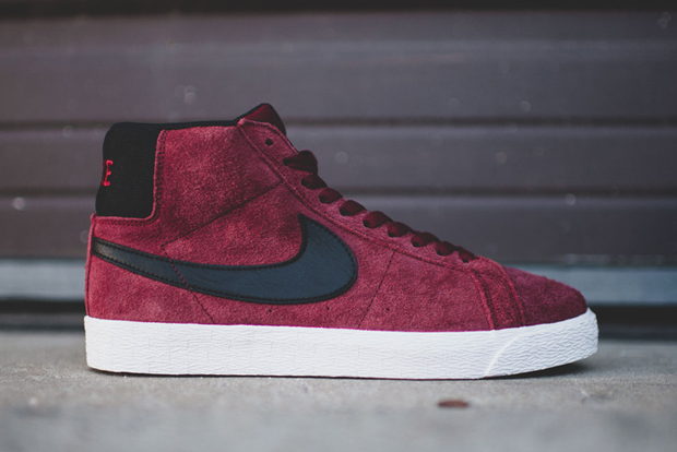 Nike SB Blazer Mid "Team Red"