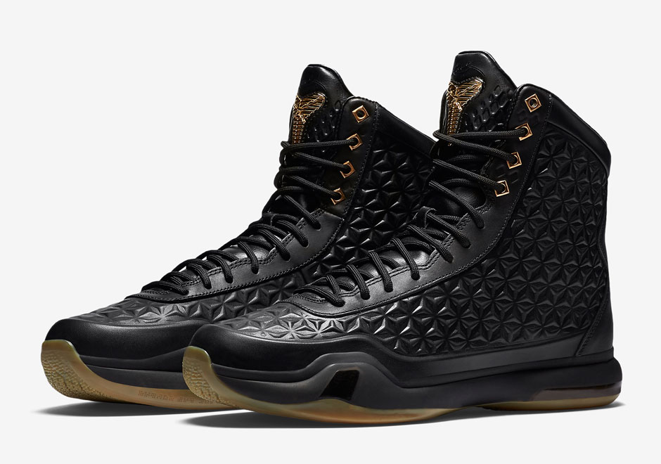 The Nike Kobe 10 EXT High Goes Black/Gum For December