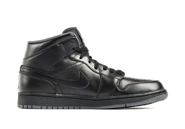 Air Jordan 1 Mid Black Dark Grey 02