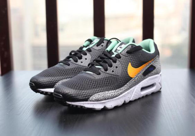 Nike Air Max 90 Ultra Essential Safari 1