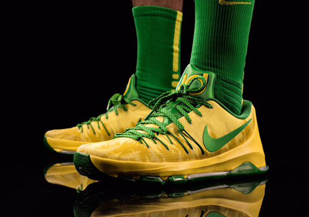 The Oregon Ducks Kick Off The New Season With Nike KD 8 PEs