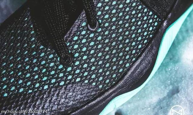 Nike Kyrie 2 Green Glow Details 09