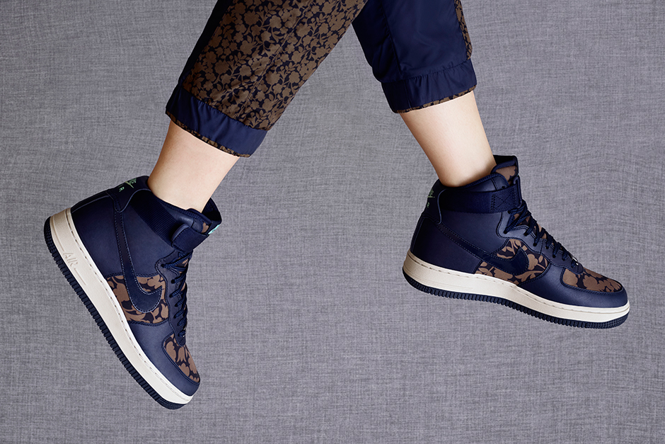 Nike Liberty Wmns Cameo Collection 03