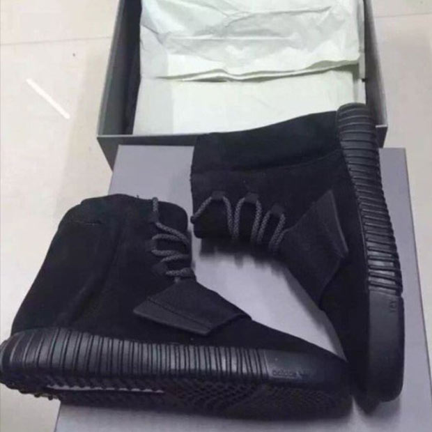 Yeezy Boost 750 Blackout 1