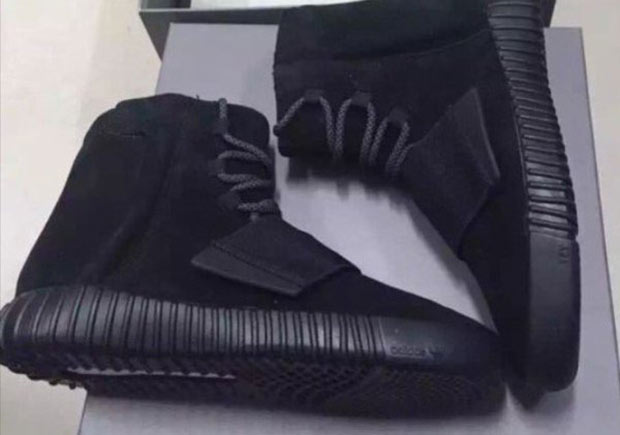 Yeezy Boost 750 Blackout1