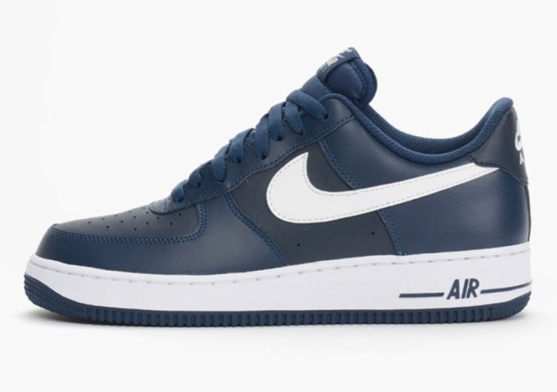 Nike Air Force 1 Low “Midnight Navy”