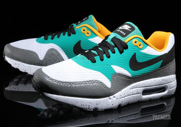 Nike Air Max 1 Ultra Essential 819476 103 04