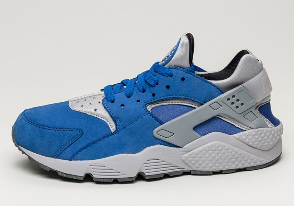 Nike Huarache Varsity Royal Wolf Grey 704830 400 01