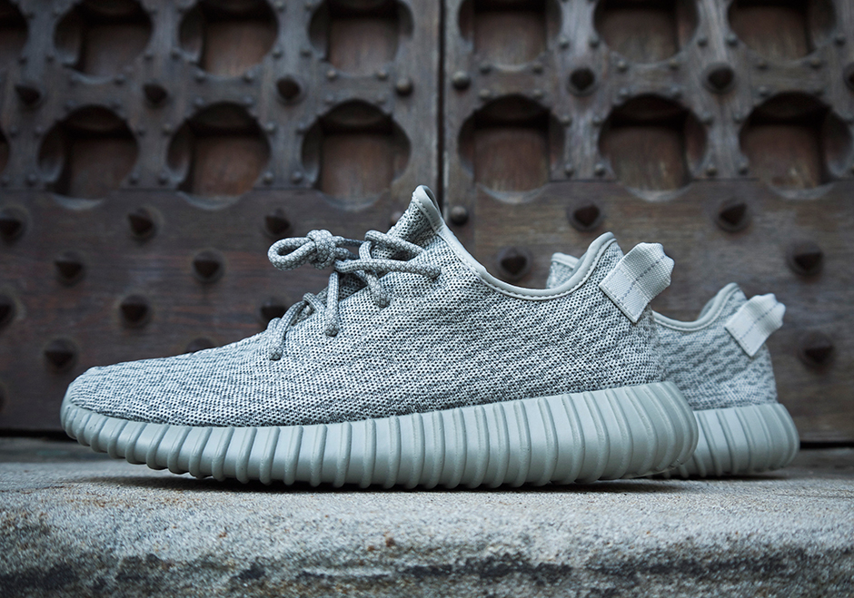 Adidas Yeezy 350 Boost Moonrock Yeezmas Giveaway 02