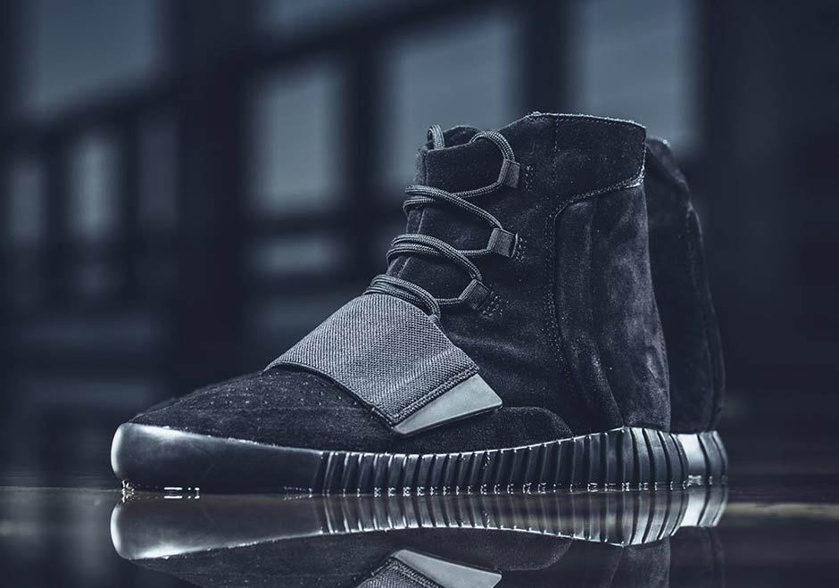 Adidas Yeezy 750 Boost Blackout Release Reminder 01