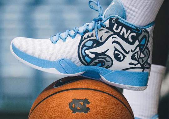 The Tar Heels Will Debut The Air Jordan XX9 “Mascot” PE Tonight