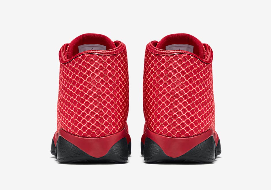 Jordan Horizon General Releases Debut 12