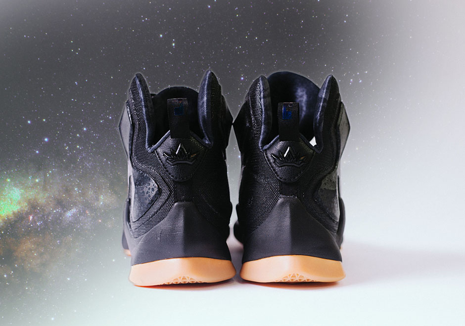 Lebron 13 Black Lion Release Reminder 4