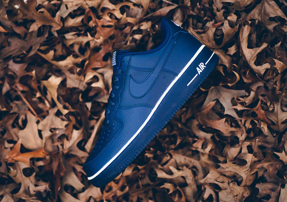 Nike Air Force 1 Low Patriotic Loyal Blue 02