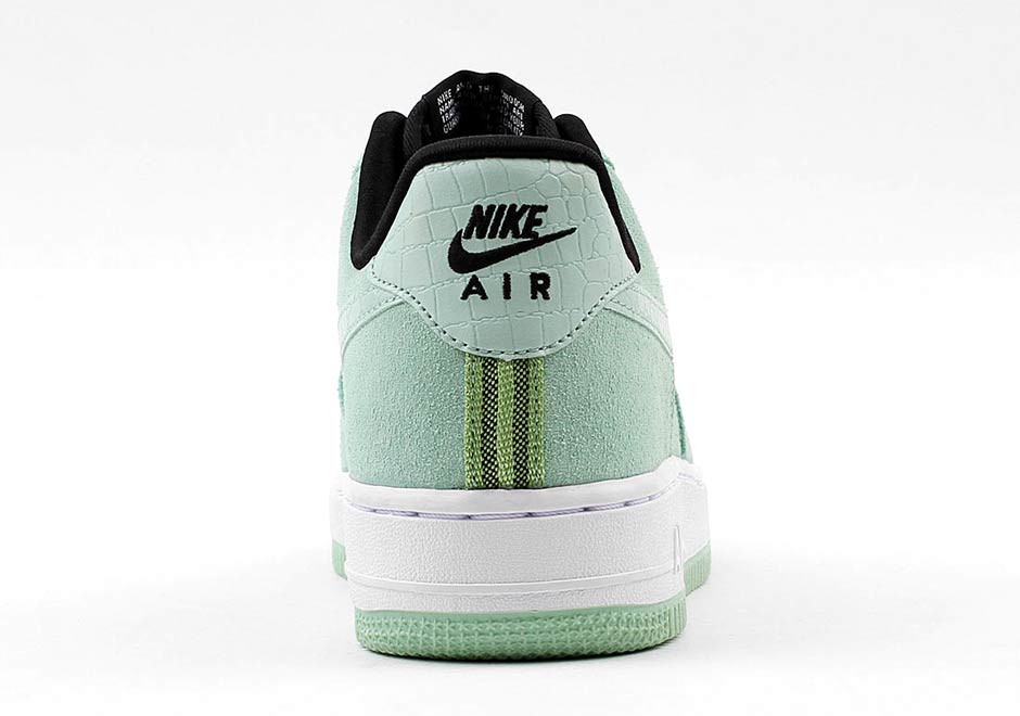 Nike Air Force 1 Low Suede Croc Skin 05