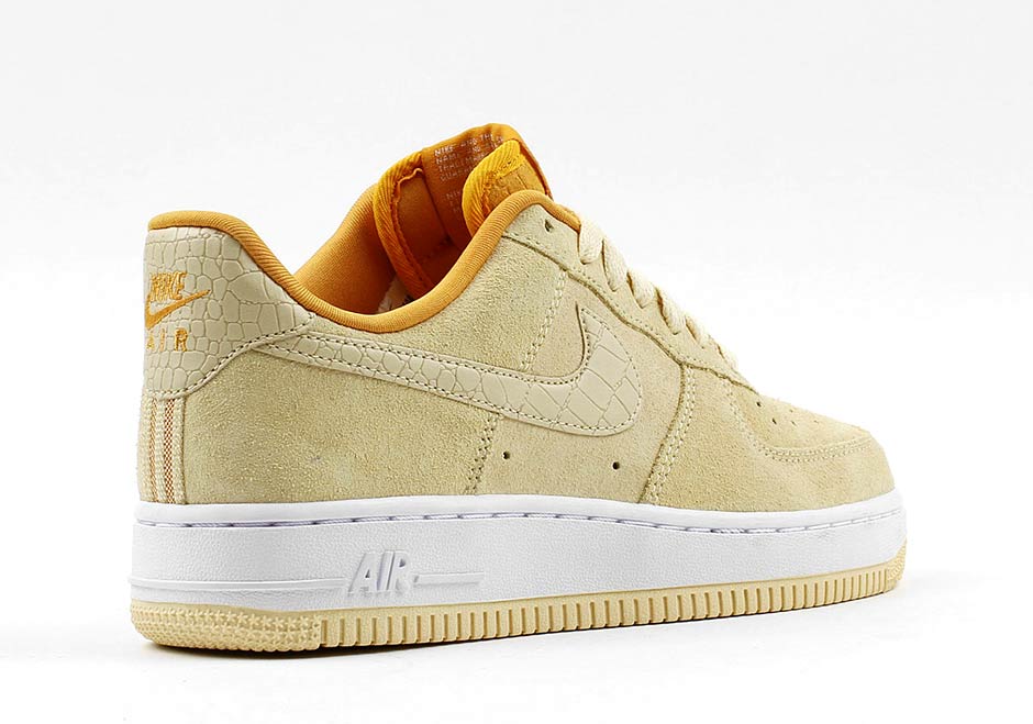 Nike Air Force 1 Low Suede Croc Skin 09
