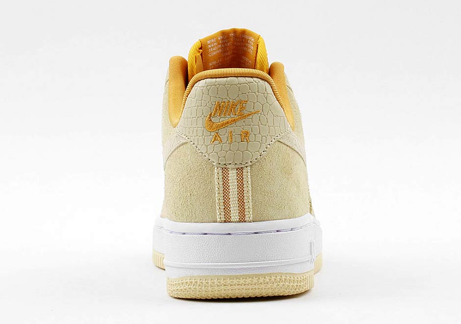 Nike Air Force 1 Low Suede Croc Skin 11
