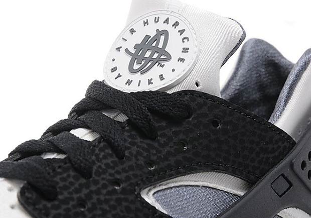 Nike Air Huarache Greyscale Black Safari White Neoprene 03