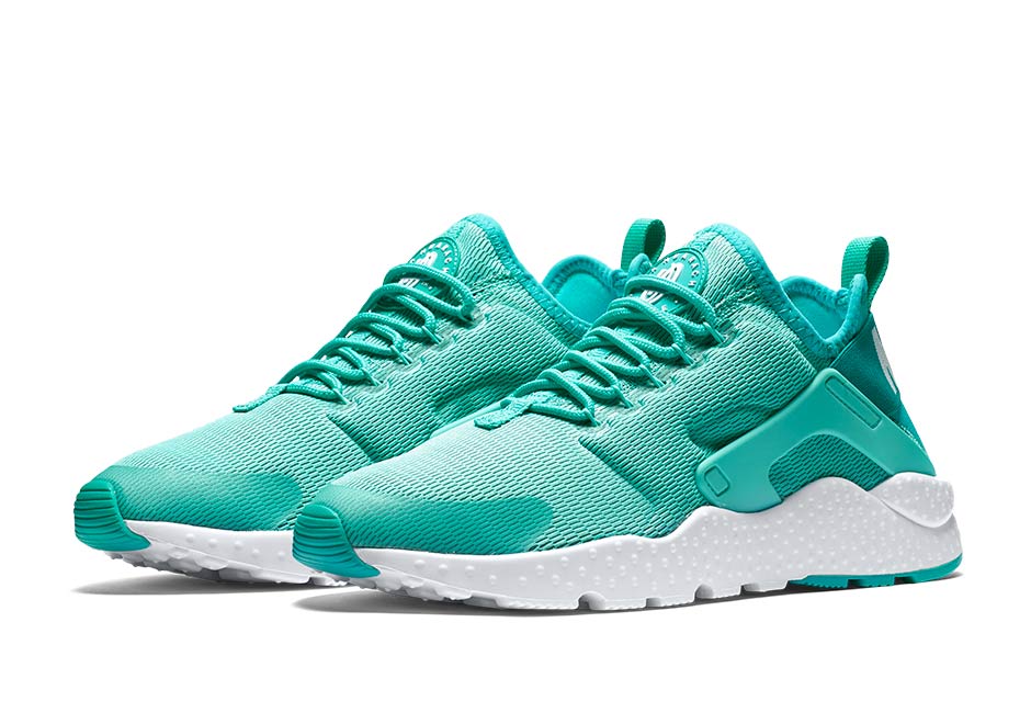 Nike Air Huarache Ultra Travel In Style 08