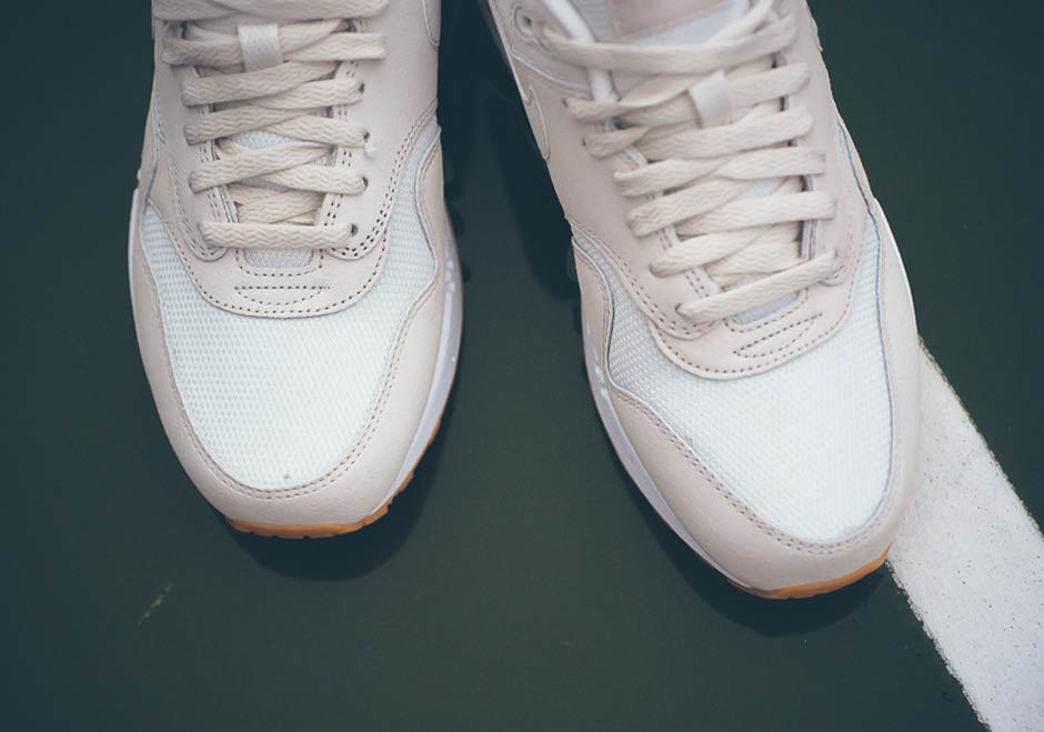 Nike Air Max 1 Essential Phatom White Sail Gum 06