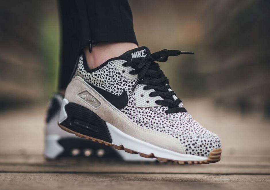 Nike Air Max 90 Safari Renaissance Grey Black Tan 03