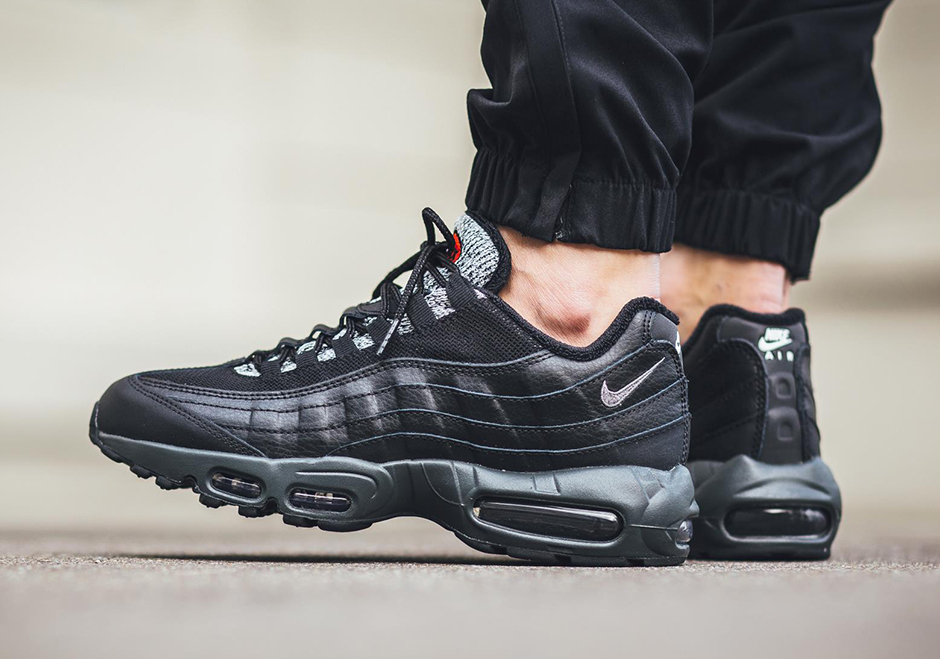 Nike Air Max 95 Wool Tongue Black Grey 02